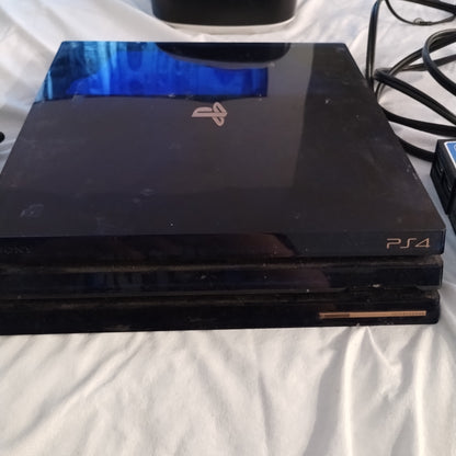 USED) Playstation 4 Pro Limited Edition with PSVR – Hidden Buy